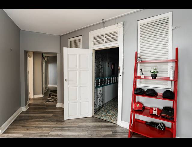4 BEDROOM APARTMENT FOR SALE IN SOUTH BEACH